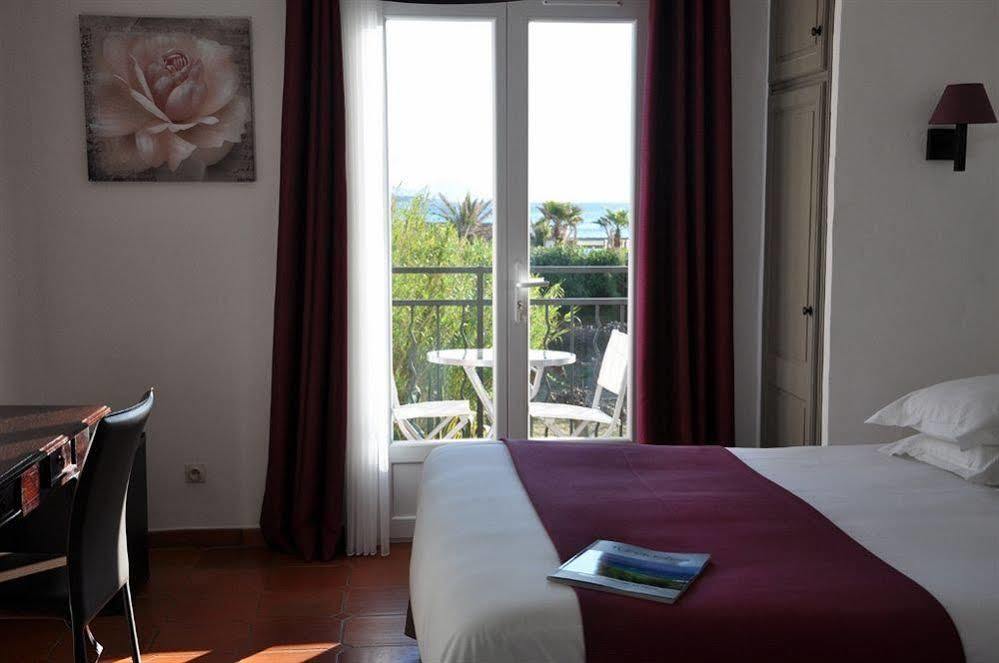 Hôtel de la Vierge Noire Sainte-Maxime Exterior foto